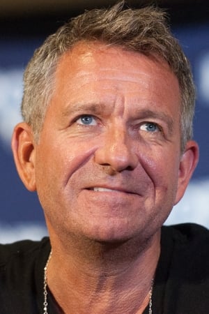 Sean Pertwee